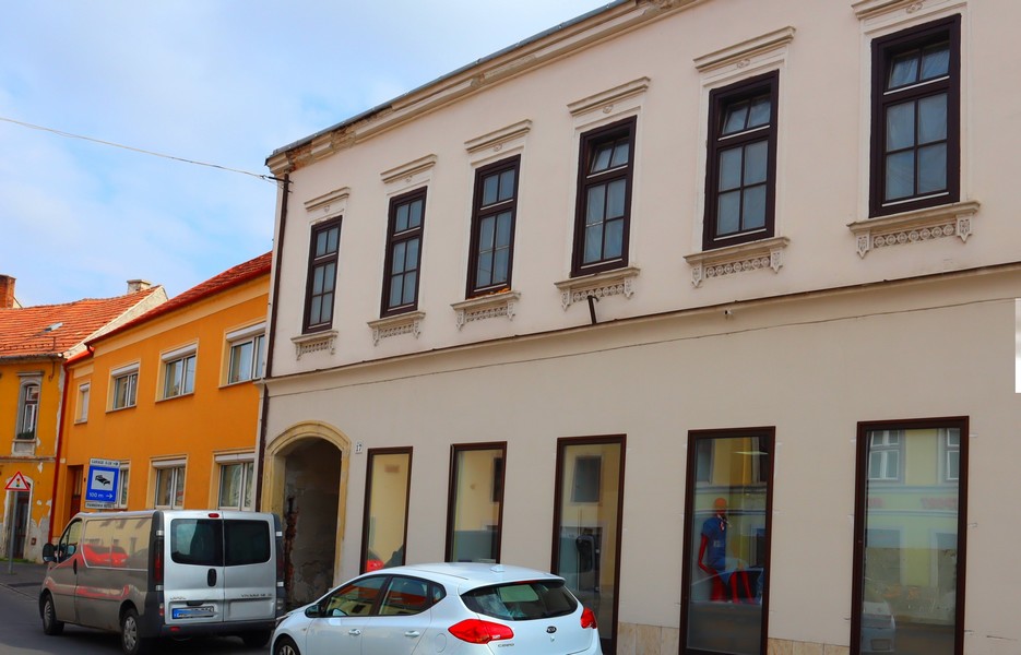 600 qm großes Immobilie im Zentrum von Sopron !