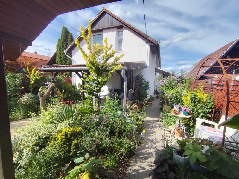 Dunasziget-102 m² Wohnhaus